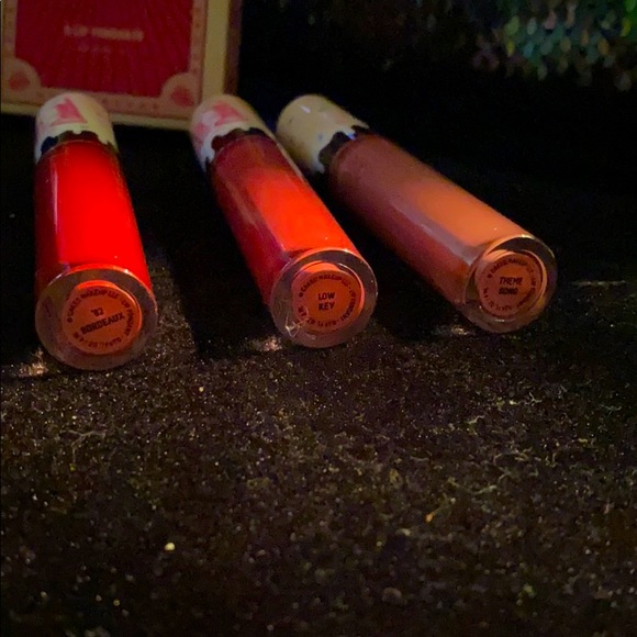 Half caked NEW- lip fondant trio - Picture 2 of 3